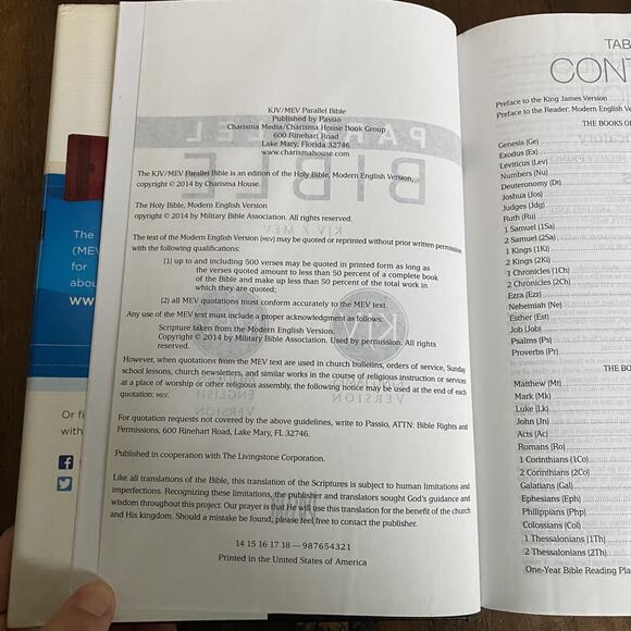 KJV / MEV Parallel Bible: King James Version / Modern English Version Hardcover - Picture 5 of 5